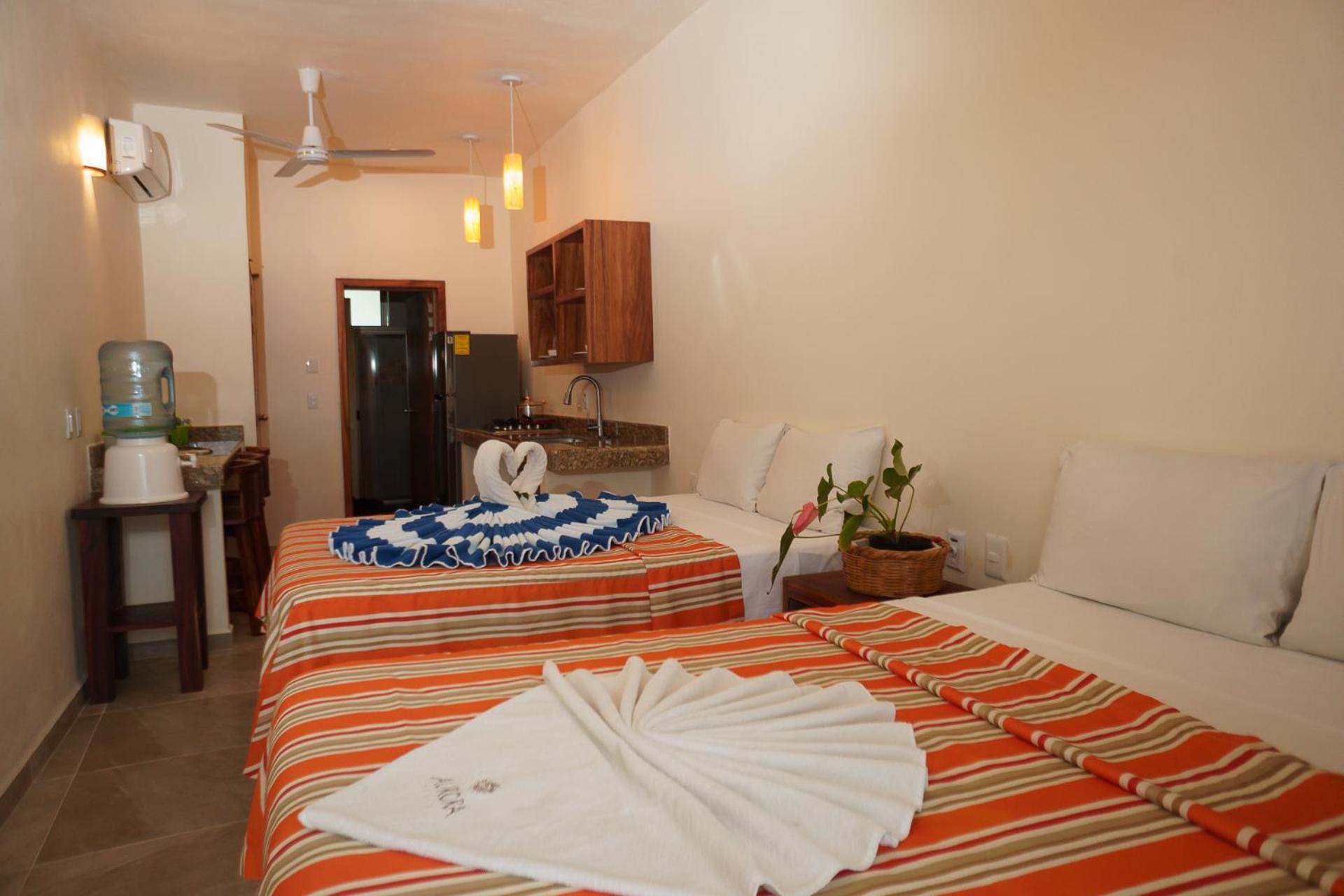 Auroza Resort 瓜亚比托斯 外观 照片